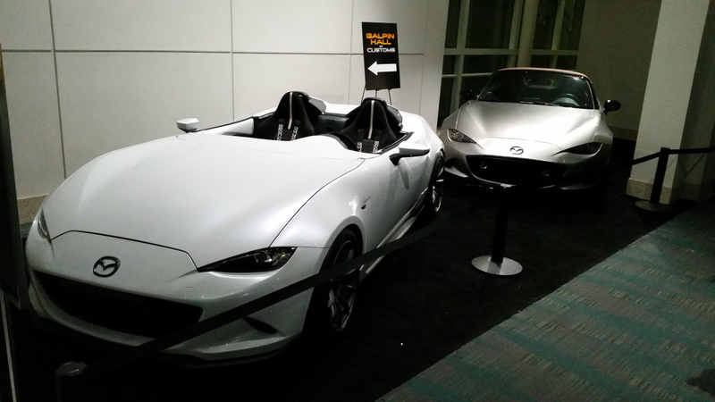 Illustration for article titled LA Auto Show Photo Dump/App Review